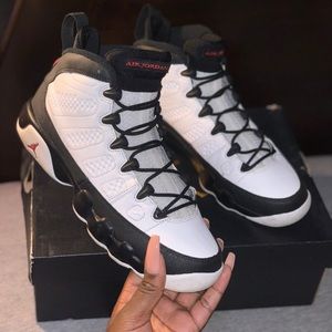 Air Jordan Retro 9s